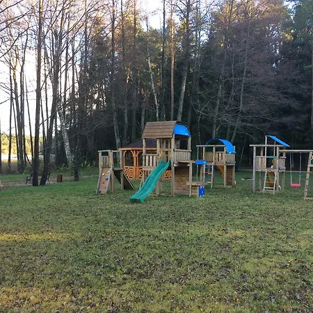 Pensión Avirio Vingis 4*